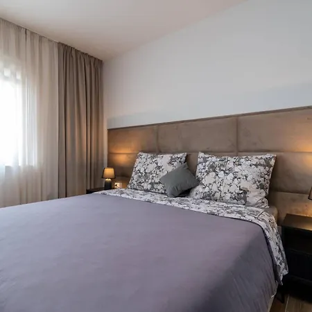 Villa Luminous Infinity With Pool And Gym Rogoznica (Sibenik-Knin)